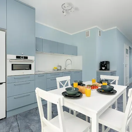 Niebieski D&d * Miedzywodzie